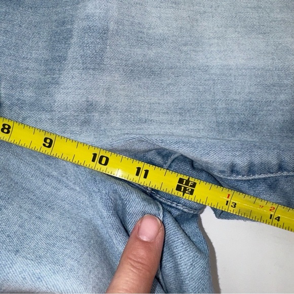 Wit & Wisdom Ab’Solution High Waist Dipped Girlfriend Jeans - Picture 12 of 17